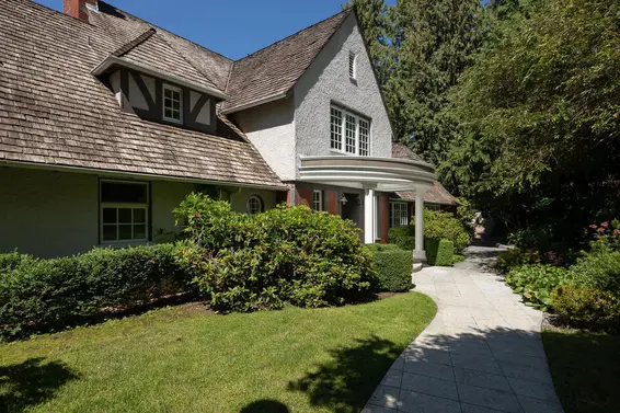 5240 Marine Drive, West Vancouver For Sale - image 7