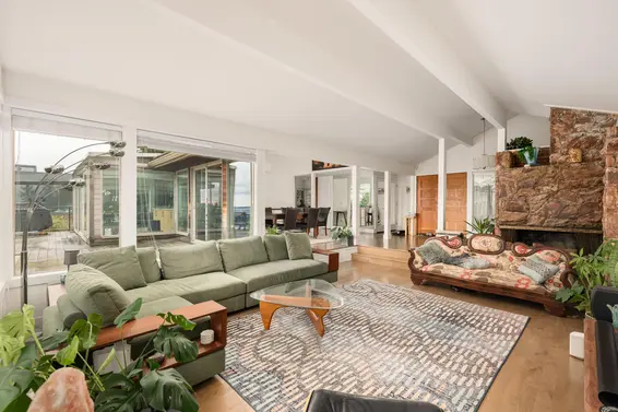 1448 Sandhurst Place, West Vancouver For Sale - image 15