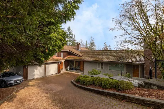 1448 Sandhurst Place, West Vancouver For Sale - image 5
