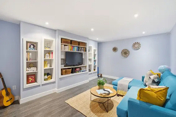 931 Old Lillooet Road, North Vancouver For Sale - image 30