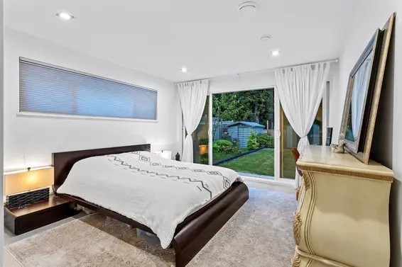 2420 Edgemont Boulevard, North Vancouver For Sale - image 19