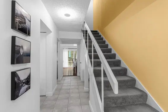 847 Westview Drive, North Vancouver For Sale - image 8