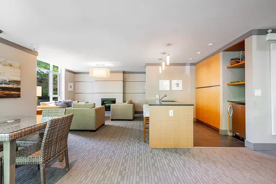 202 135 West 2nd Street, North Vancouver For Sale - image 23