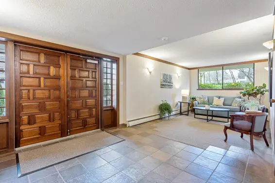 701 1390 Duchess Avenue, West Vancouver For Sale - image 3