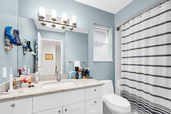 1405 20th Street, West Vancouver For Sale - image 14