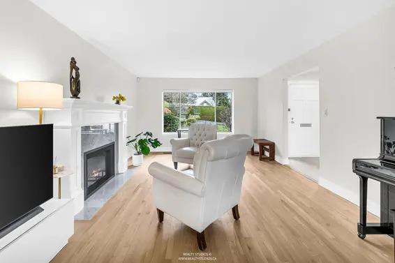 1405 20th Street, West Vancouver For Sale - image 4