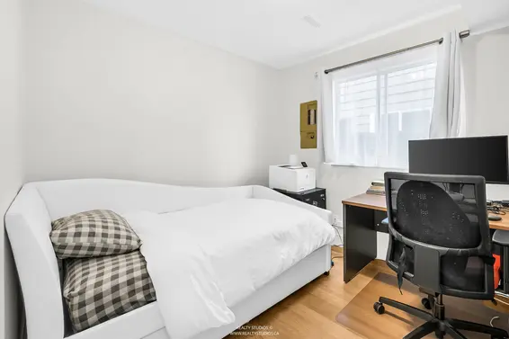 1405 20th Street, West Vancouver For Sale - image 8