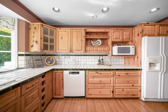 825 8th Street, West Vancouver For Sale - image 10