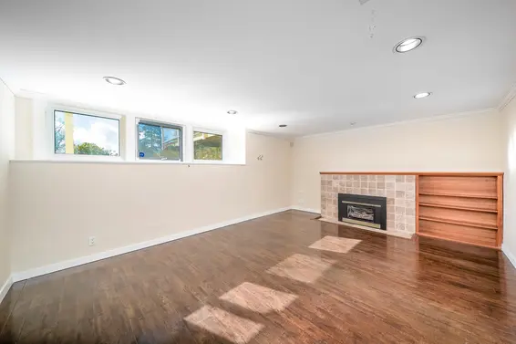 825 8th Street, West Vancouver For Sale - image 19