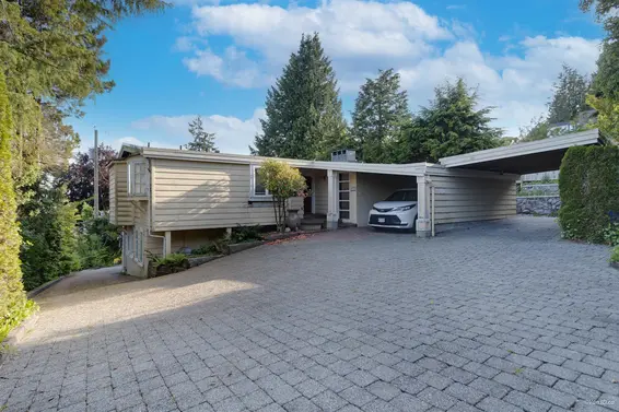 825 8th Street, West Vancouver For Sale - image 24