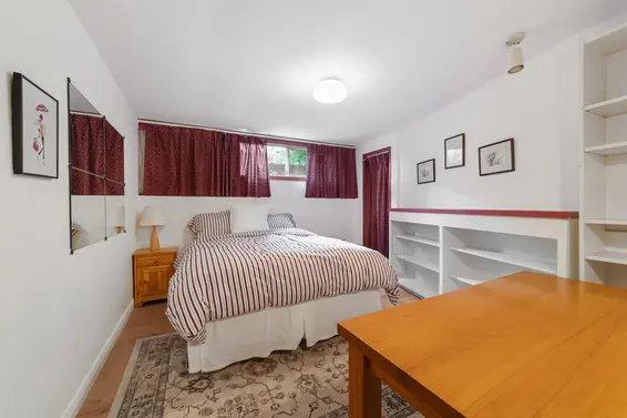 2000 Lloyd Avenue, North Vancouver For Sale - image 15