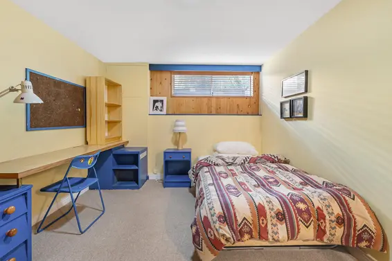 2000 Lloyd Avenue, North Vancouver For Sale - image 17