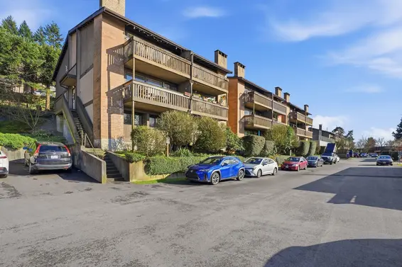 1021 Old Lillooet Road, North Vancouver For Sale - image 30