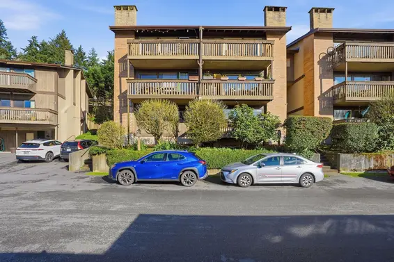 1021 Old Lillooet Road, North Vancouver For Sale - image 32