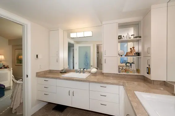 1896 Bellevue Avenue, West Vancouver For Sale - image 24