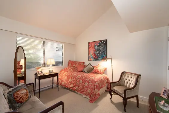 1896 Bellevue Avenue, West Vancouver For Sale - image 27