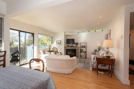 1896 Bellevue Avenue, West Vancouver For Sale - image 6