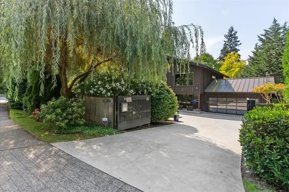 5664 Marine Drive, West Vancouver