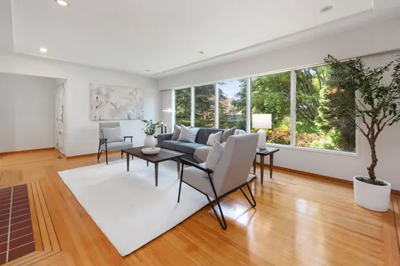 668 Westhyde Place, North Vancouver