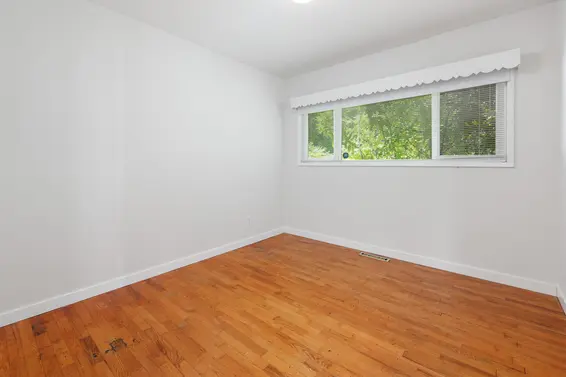 668 Westhyde Place, North Vancouver For Sale - image 10