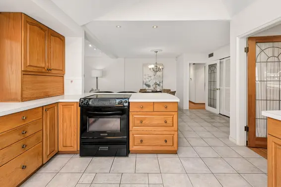 668 Westhyde Place, North Vancouver For Sale - image 26
