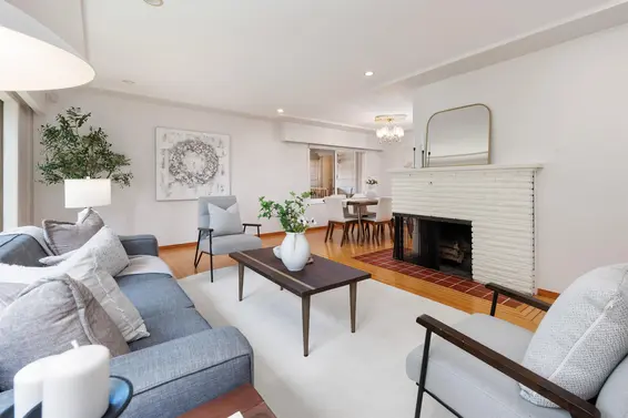 668 Westhyde Place, North Vancouver For Sale - image 3