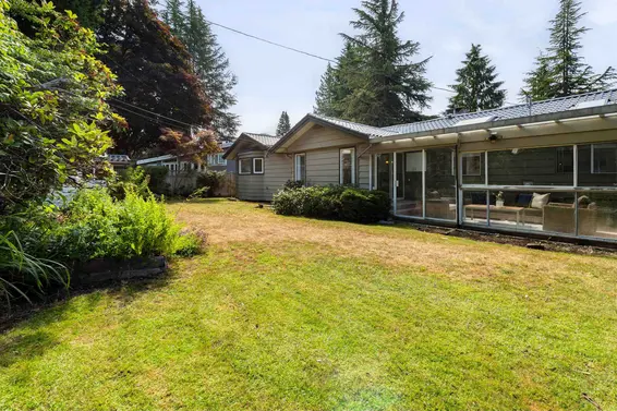 668 Westhyde Place, North Vancouver For Sale - image 32