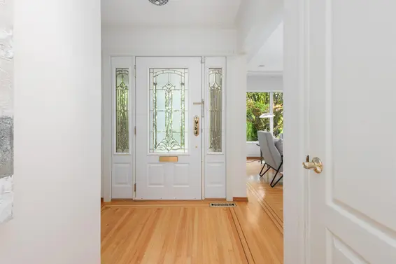 668 Westhyde Place, North Vancouver For Sale - image 7