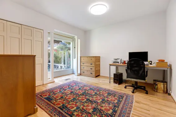 670 Montroyal Boulevard, North Vancouver For Sale - image 14