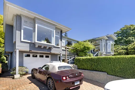 670 Montroyal Boulevard, North Vancouver For Sale - image 29