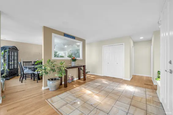 4673 Woodburn Road, West Vancouver For Sale - image 19