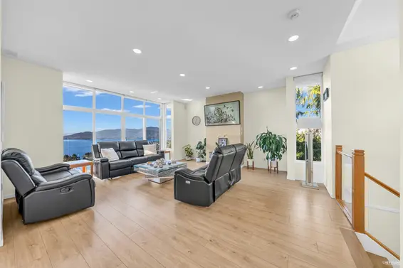 4673 Woodburn Road, West Vancouver For Sale - image 24