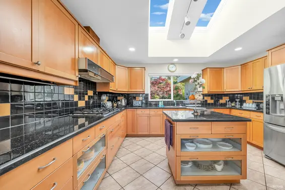 4673 Woodburn Road, West Vancouver For Sale - image 29