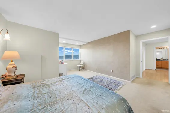 4673 Woodburn Road, West Vancouver For Sale - image 4