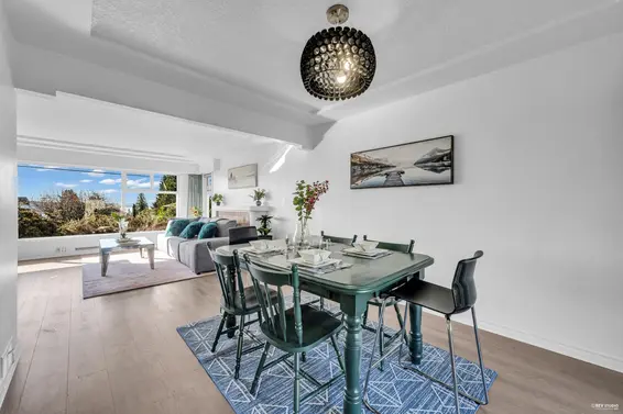 1475 Kings Avenue, West Vancouver For Sale - image 6