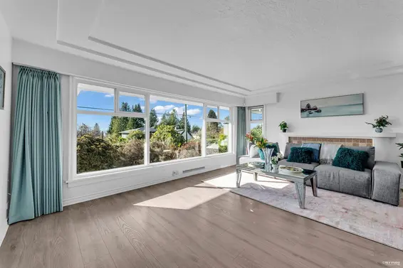 1475 Kings Avenue, West Vancouver For Sale - image 7