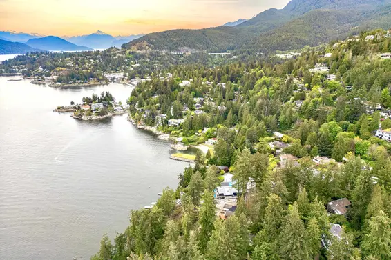 5056 The Byway, West Vancouver For Sale - image 20