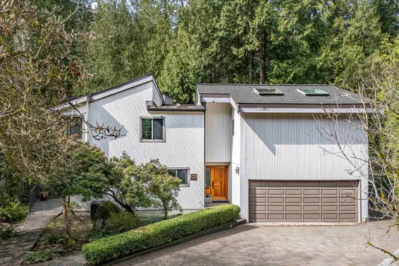 1755 Edgewater Lane, North Vancouver For Sale - image 10