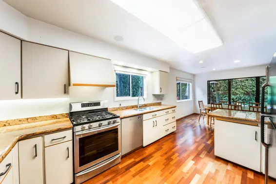 1755 Edgewater Lane, North Vancouver For Sale - image 16
