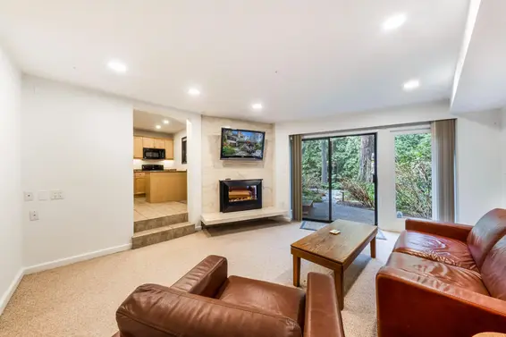 1755 Edgewater Lane, North Vancouver For Sale - image 35