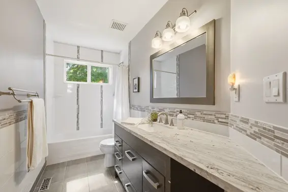 4575 Cliffmont Road, North Vancouver For Sale - image 20