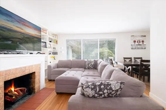3001 Paisley Road, North Vancouver For Sale - image 2