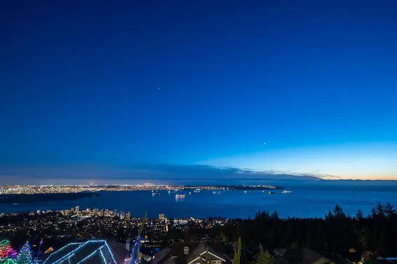 2426 Halston Court, West Vancouver For Sale - image 8
