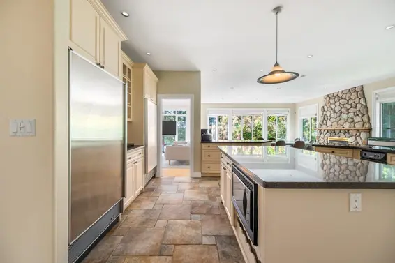 520 Hadden Drive, West Vancouver For Sale - image 19