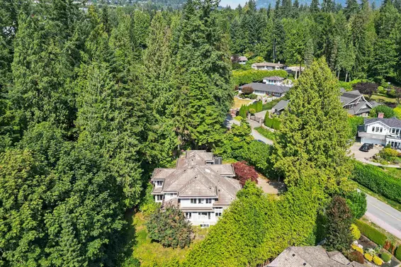 520 Hadden Drive, West Vancouver For Sale - image 3
