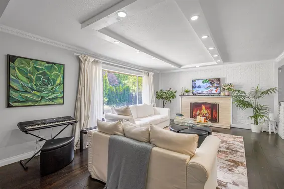 4380 Woodcrest Road, West Vancouver