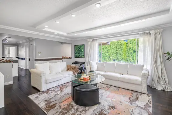 4380 Woodcrest Road, West Vancouver For Sale - image 3