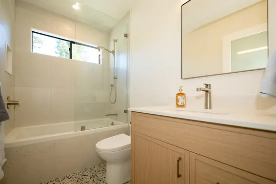 4 2151 Banbury Road, North Vancouver For Sale - image 23