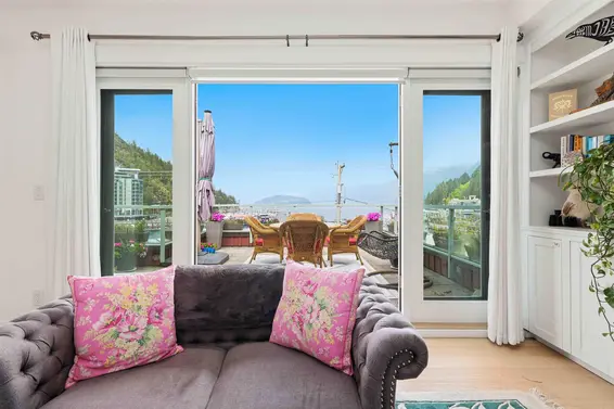 PH 1 6688 Royal Avenue, West Vancouver For Sale - image 10