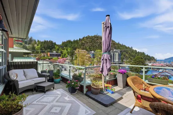 PH 1 6688 Royal Avenue, West Vancouver For Sale - image 22